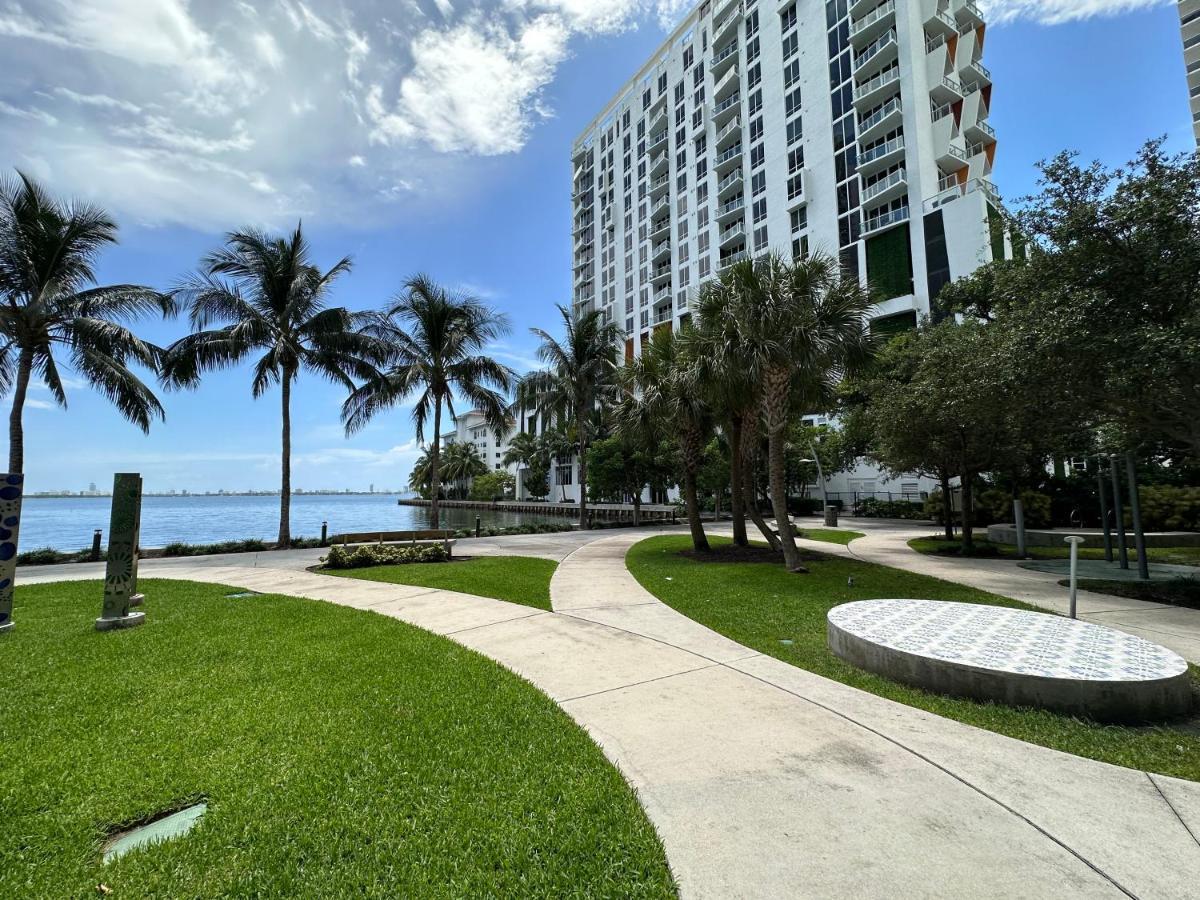 Oqp Vacations Edgewater Hostel Miami Exterior photo